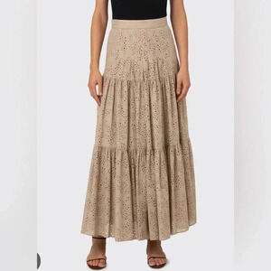 239 Akris Punto Gypsy Eyelet Clay Tiered Maxi Size 8 Color Cream Tan